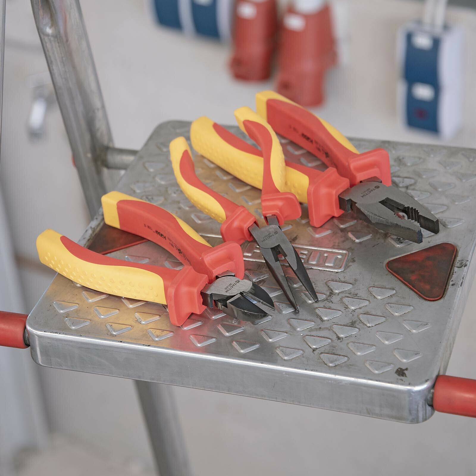 TACTIX VDE-Zangen-Set, 3-teilig TACTIX VDE-Zangen-Set, 3-teilig